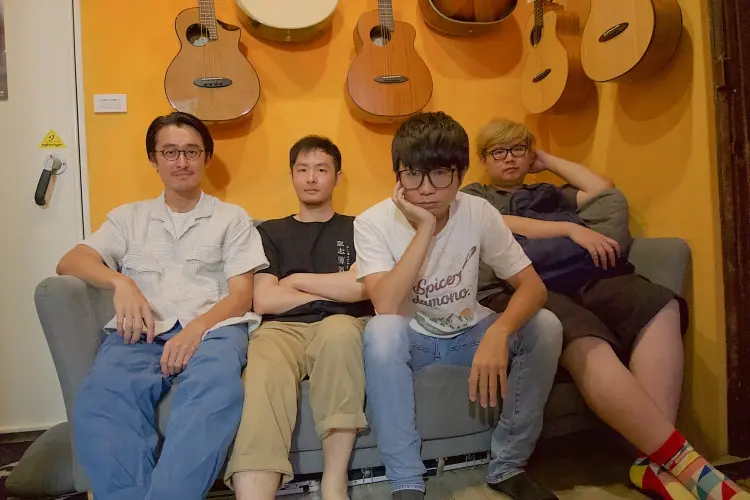 Blow Music interviewing Major in Body Bear in their rehearsal room