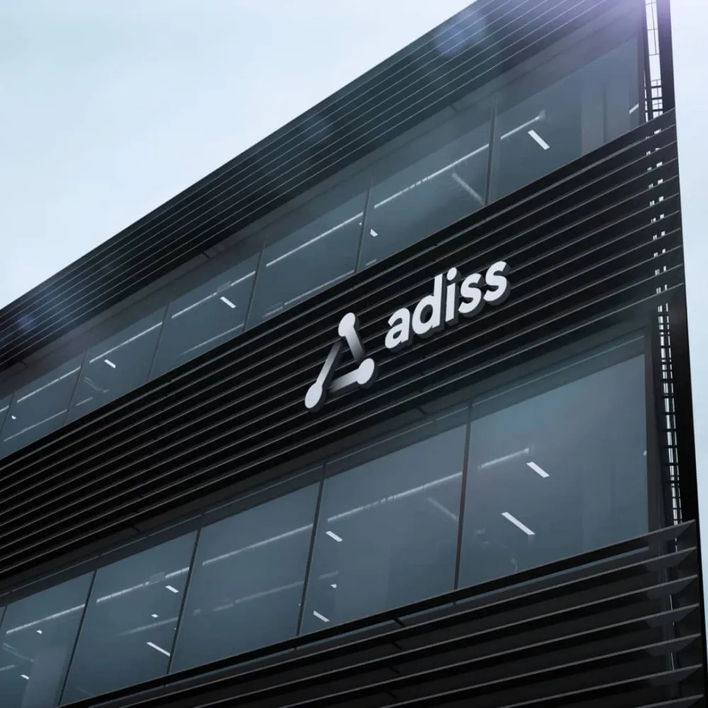 Tarjetas de presentación con el logotipo de What a Trip, incorporando los datos esenciales de la marca y manteniendo coherencia con su sistema visual. Servicio de branding, ubicación Cusco, Perú.