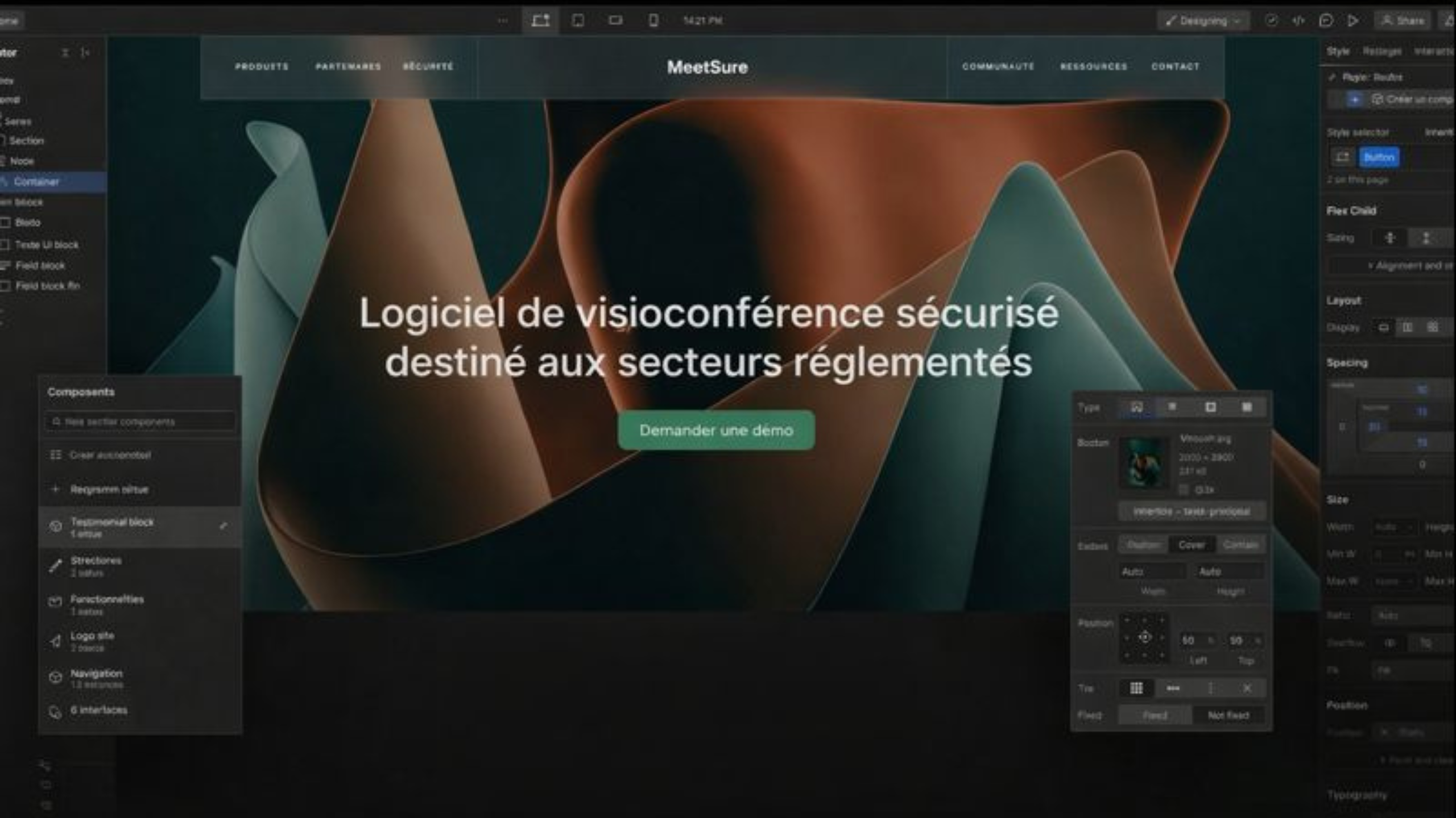 Écran d'interface de conception avec texte centré disant logiciel de visioconférence sécurisé destiné aux secteurs réglementés et un bouton demander une demo.