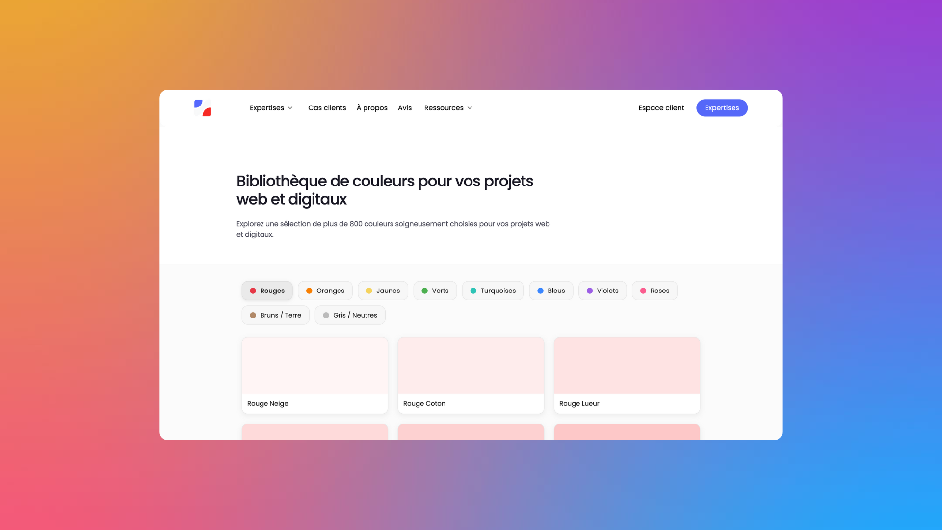 Page web présentant une bibliothèque de couleurs avec catégories comme rouges, oranges, jaunes, verts, bleus, violets, roses, bruns et gris, et exemples de nuances rouges.