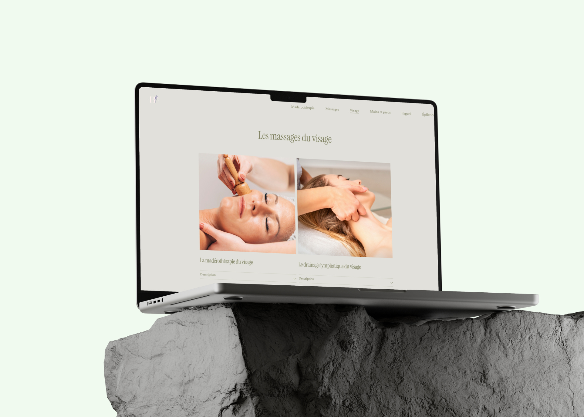 Ordinateur portable affichant un site web sur les massages du visage avec photos de madérothérapie et drainage lymphatique.