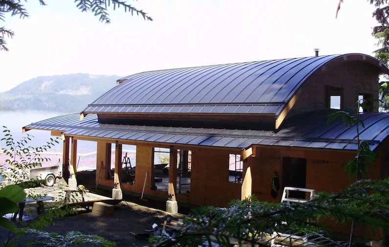 A practical checklist for Vancouver Island homeowners to prepare their roofs for heavy rain and wind before winter storm
