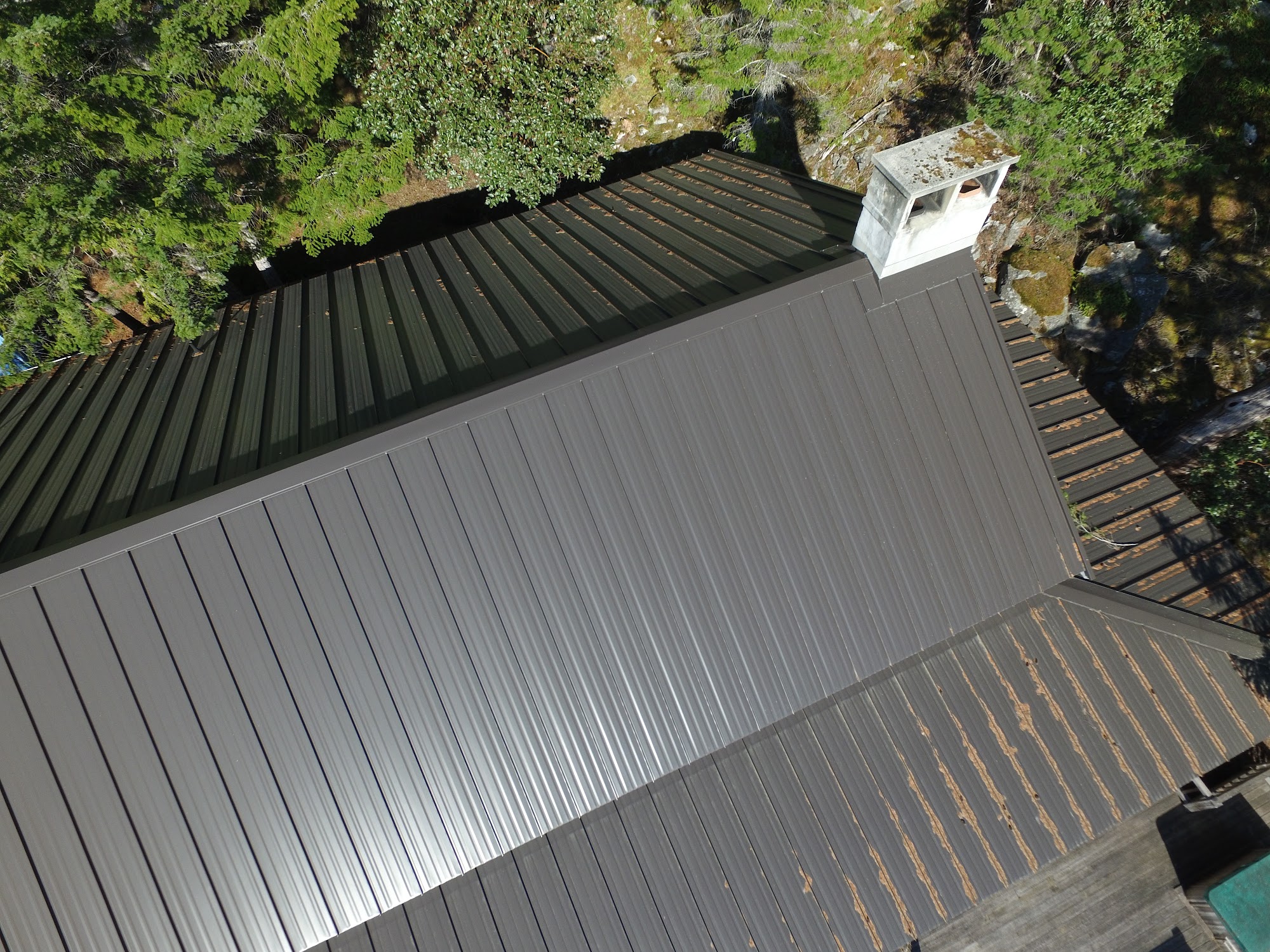 Bliss Landing Residence — completed roof by Nelson Roofing (photo 2)