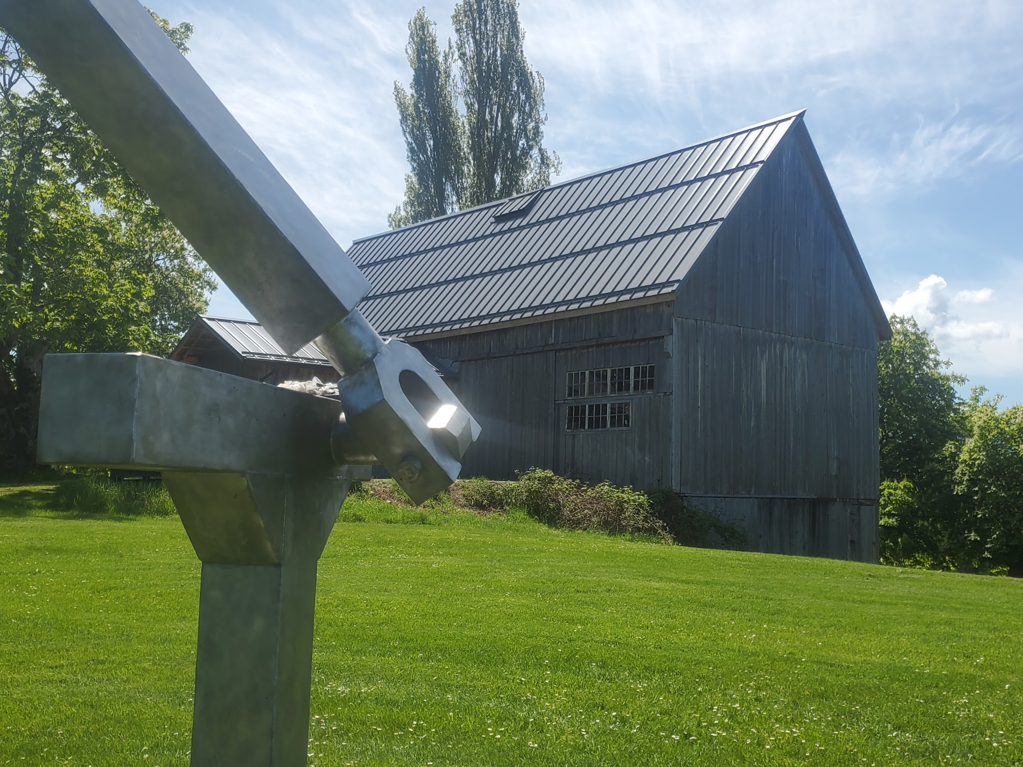Jeffrey Rubinoff Sculpture Park — completed roof by Nelson Roofing (photo 8)