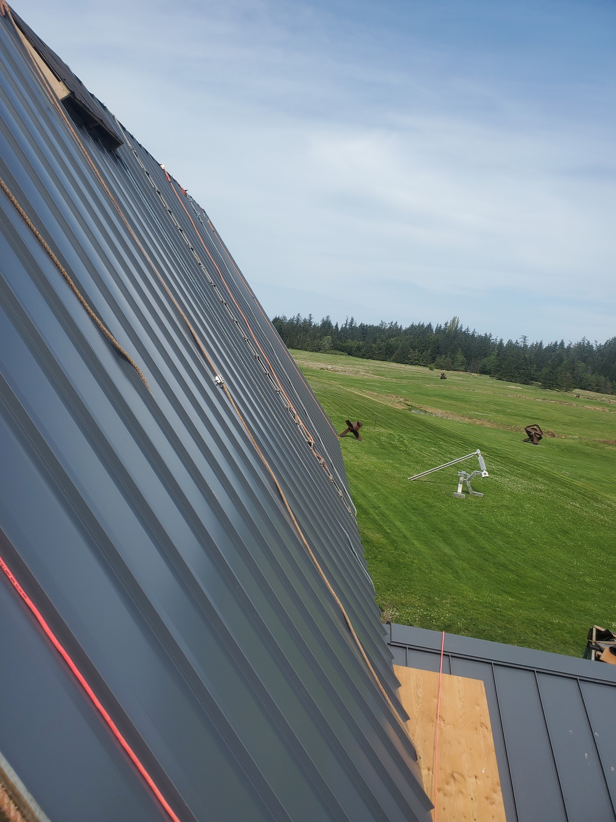 Jeffrey Rubinoff Sculpture Park — roof installation in progress by Nelson Roofing (photo 10)