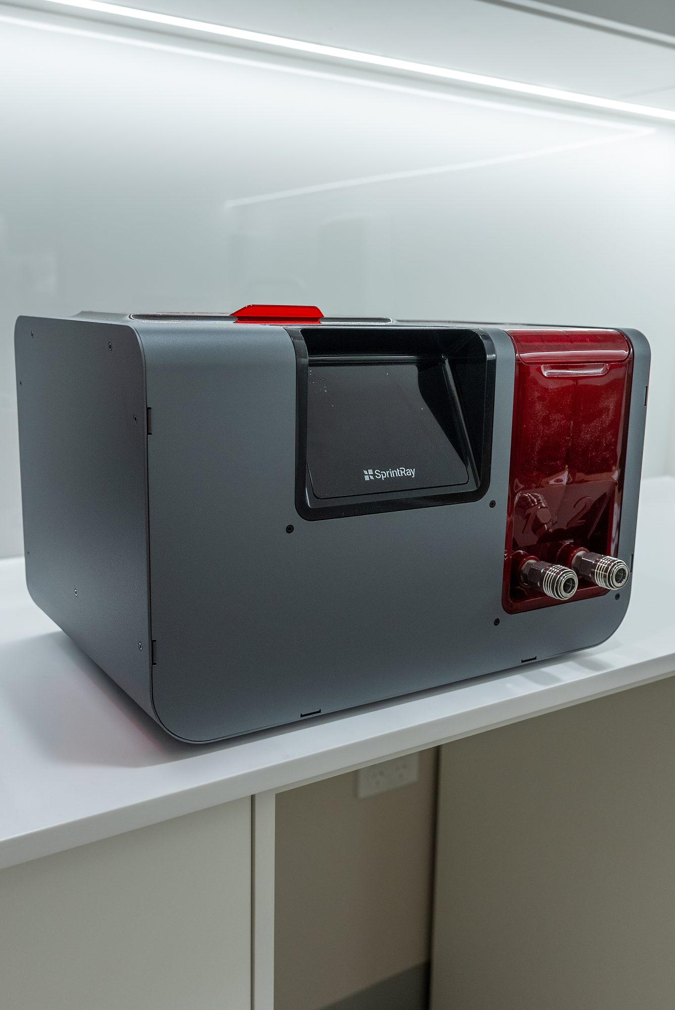 3D printing equipment at Lumi Dental
