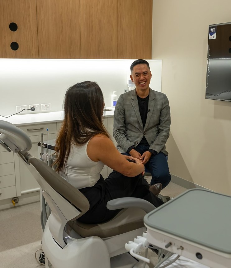 Consult room at Lumi Dental where whitening strips and professional whitening options are discussed