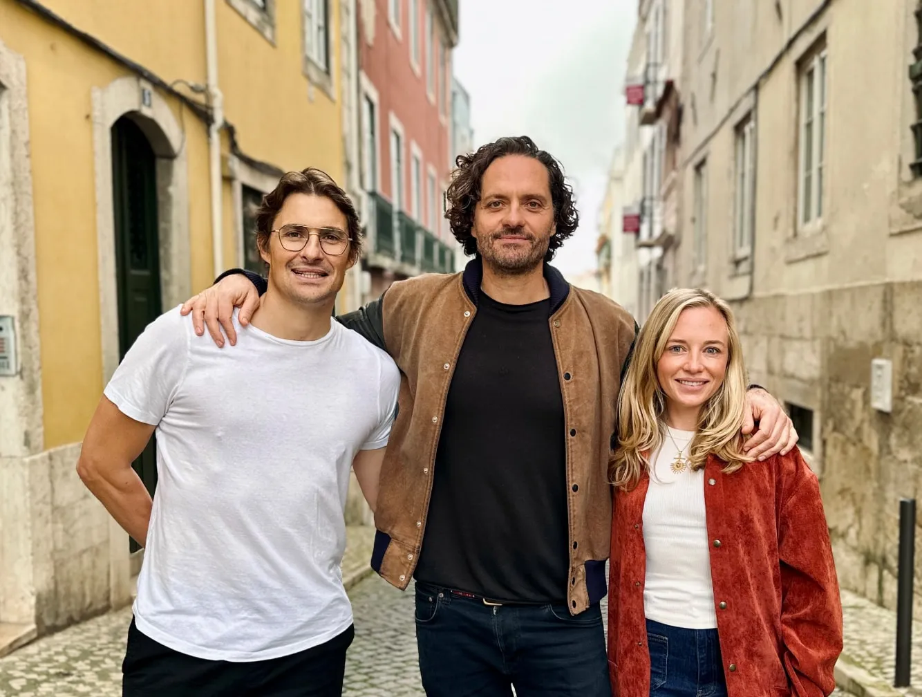 Team photo of Julian Johnson and Yann Rey of Tejo Ventures and Tejo Visa.