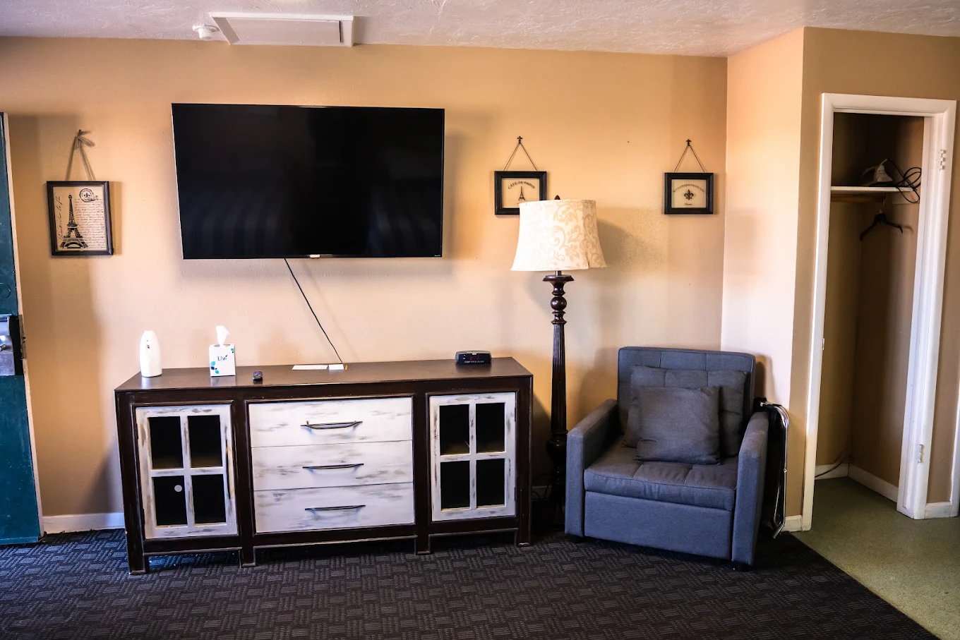 motels in idaho falls