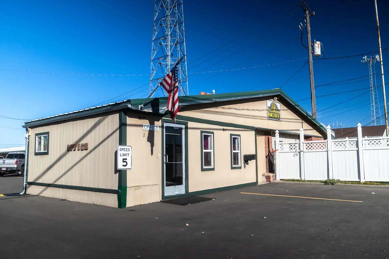 motels in idaho falls