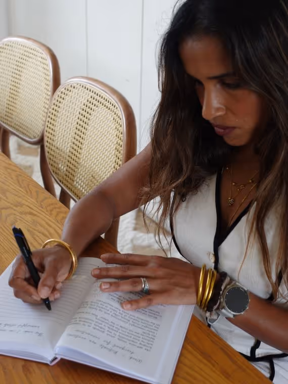 Evidence backed journaling and mindfulness for mums