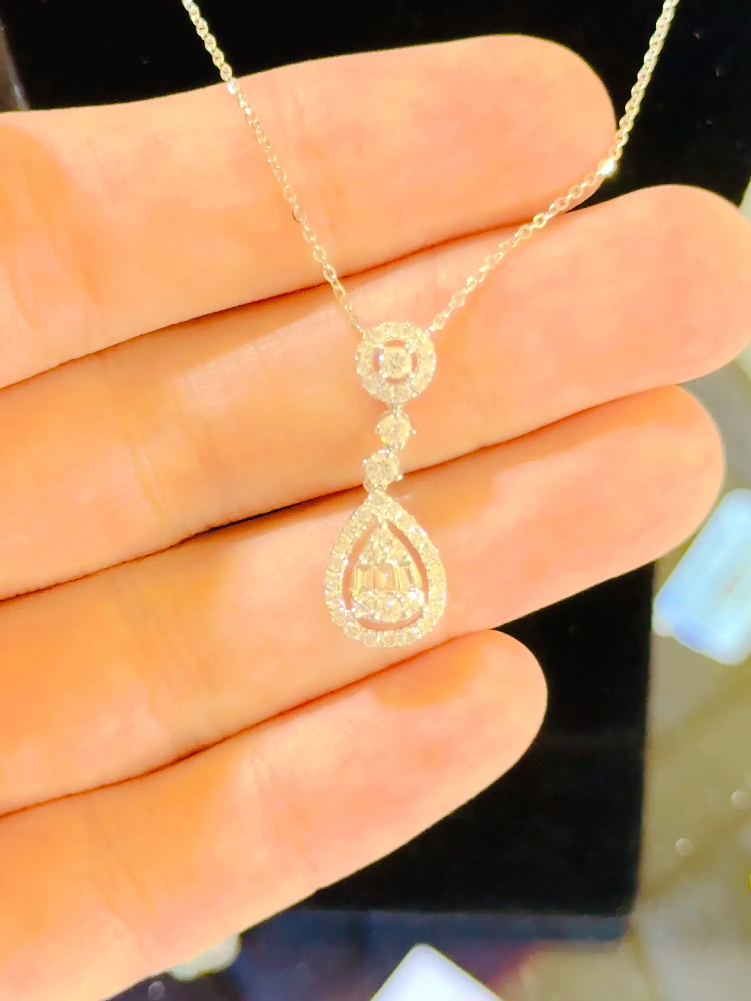 Gem Faire gem and jewelry show gallery photo