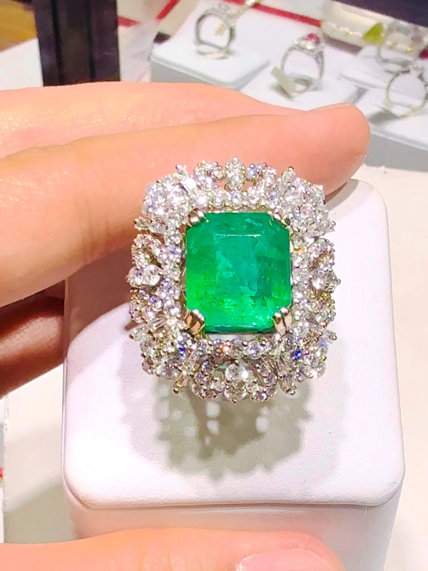 Gem Faire gem and jewelry show gallery photo