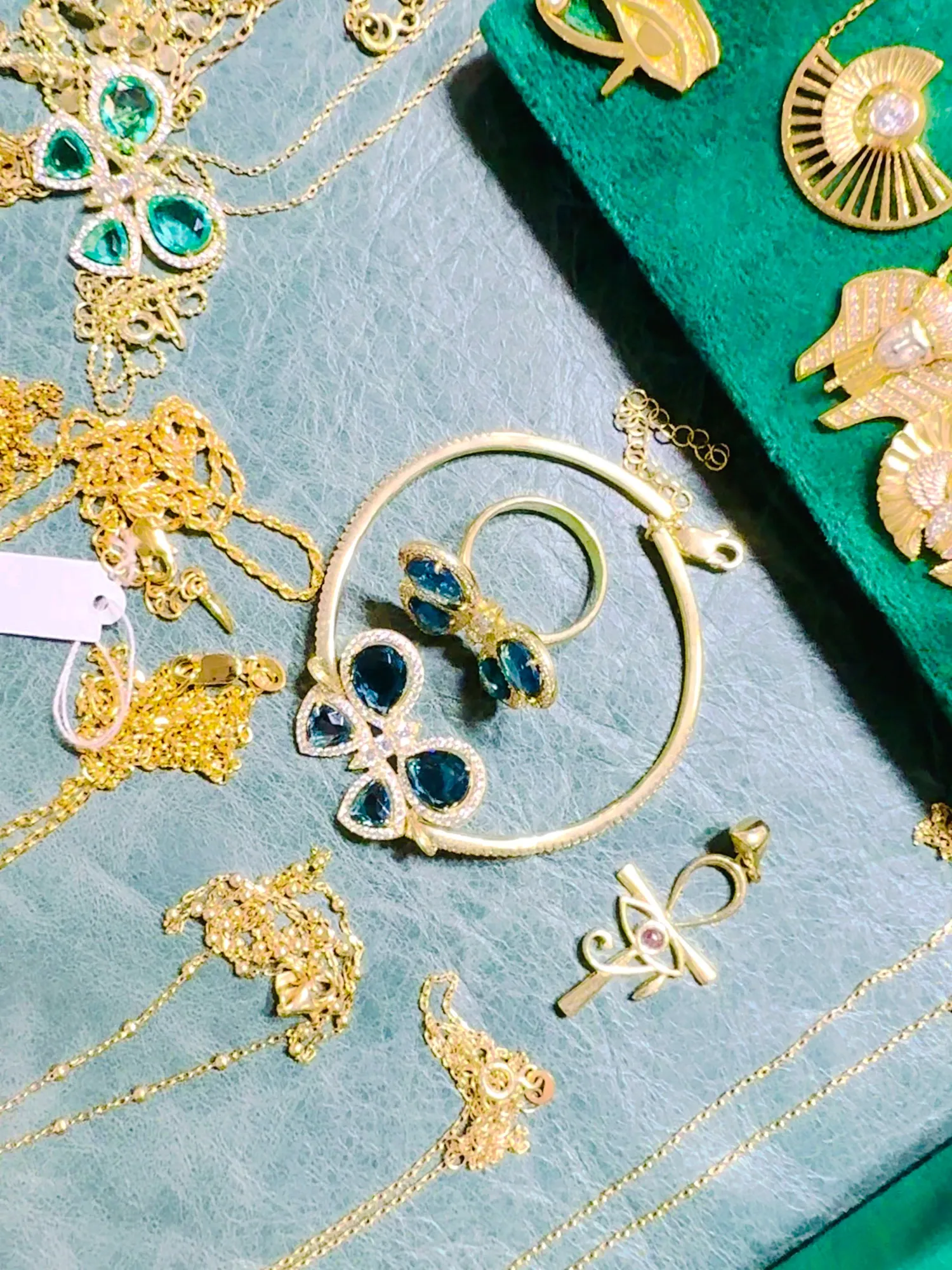 Gem Faire gem and jewelry show gallery photo