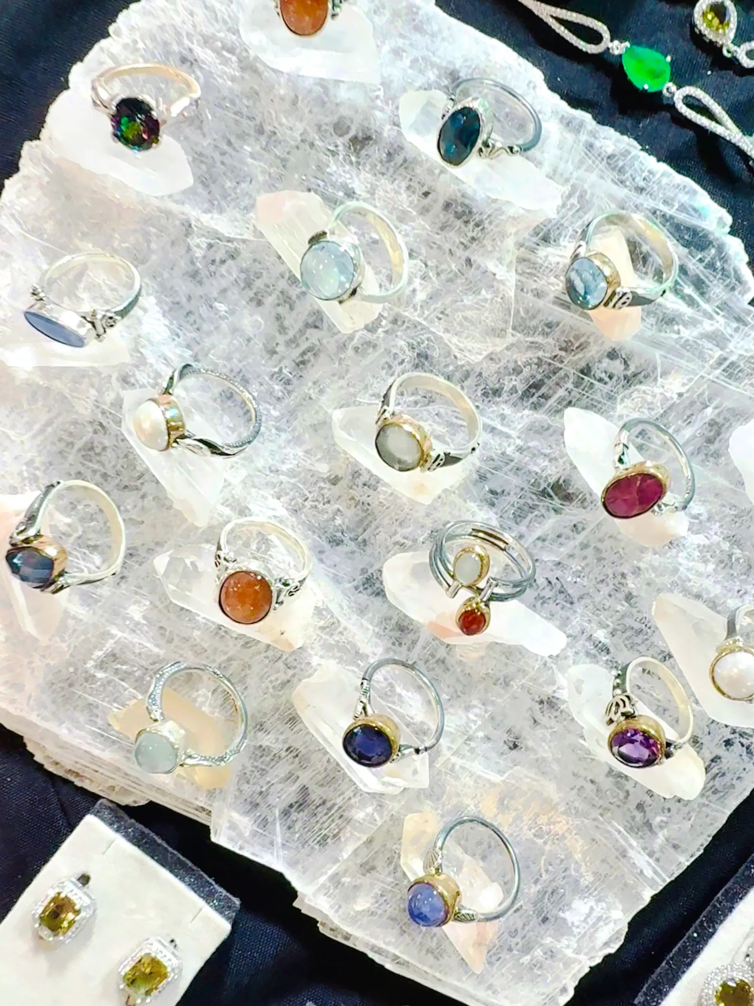 Gem Faire gem and jewelry show gallery photo