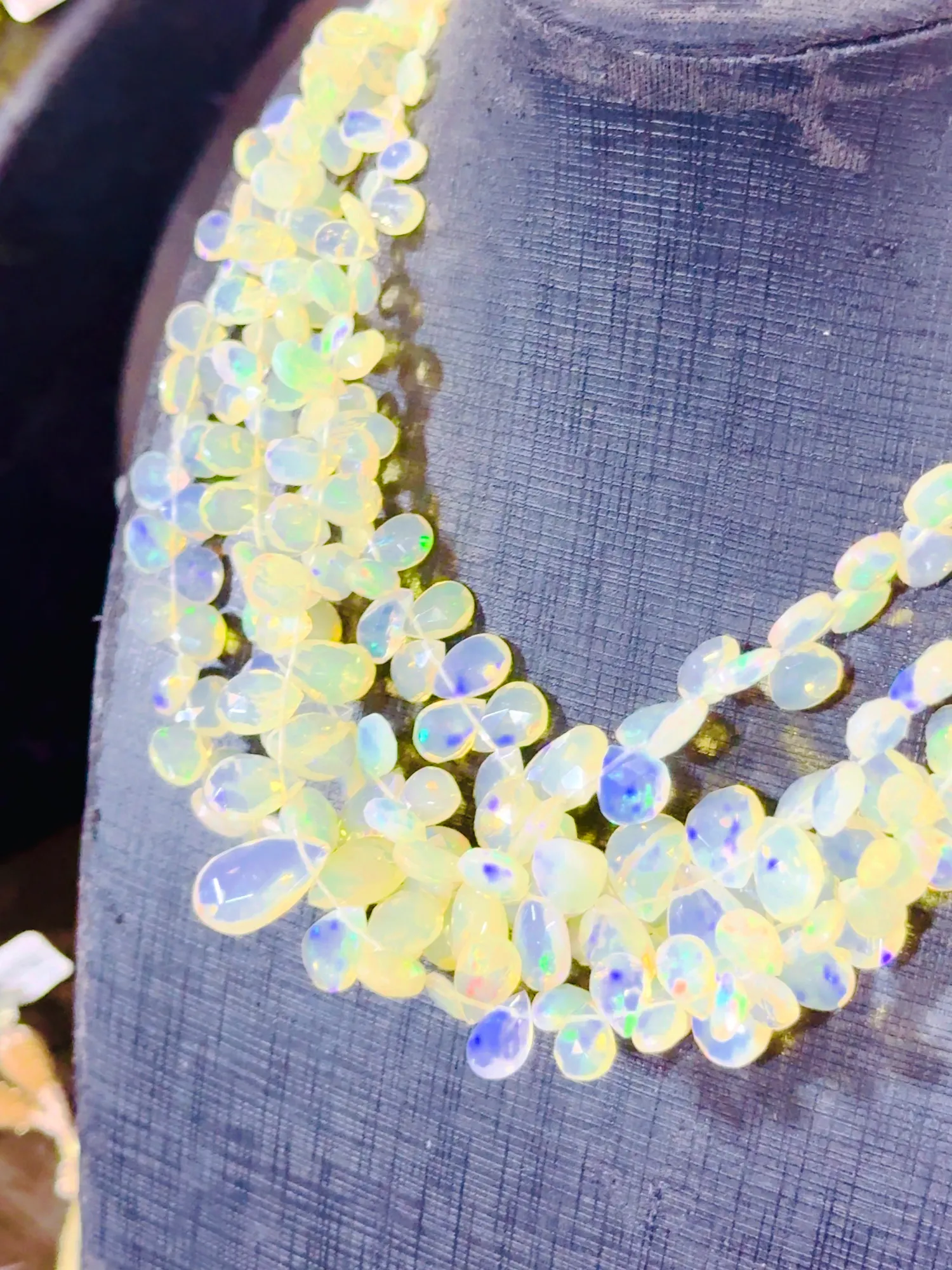Gem Faire gem and jewelry show gallery photo