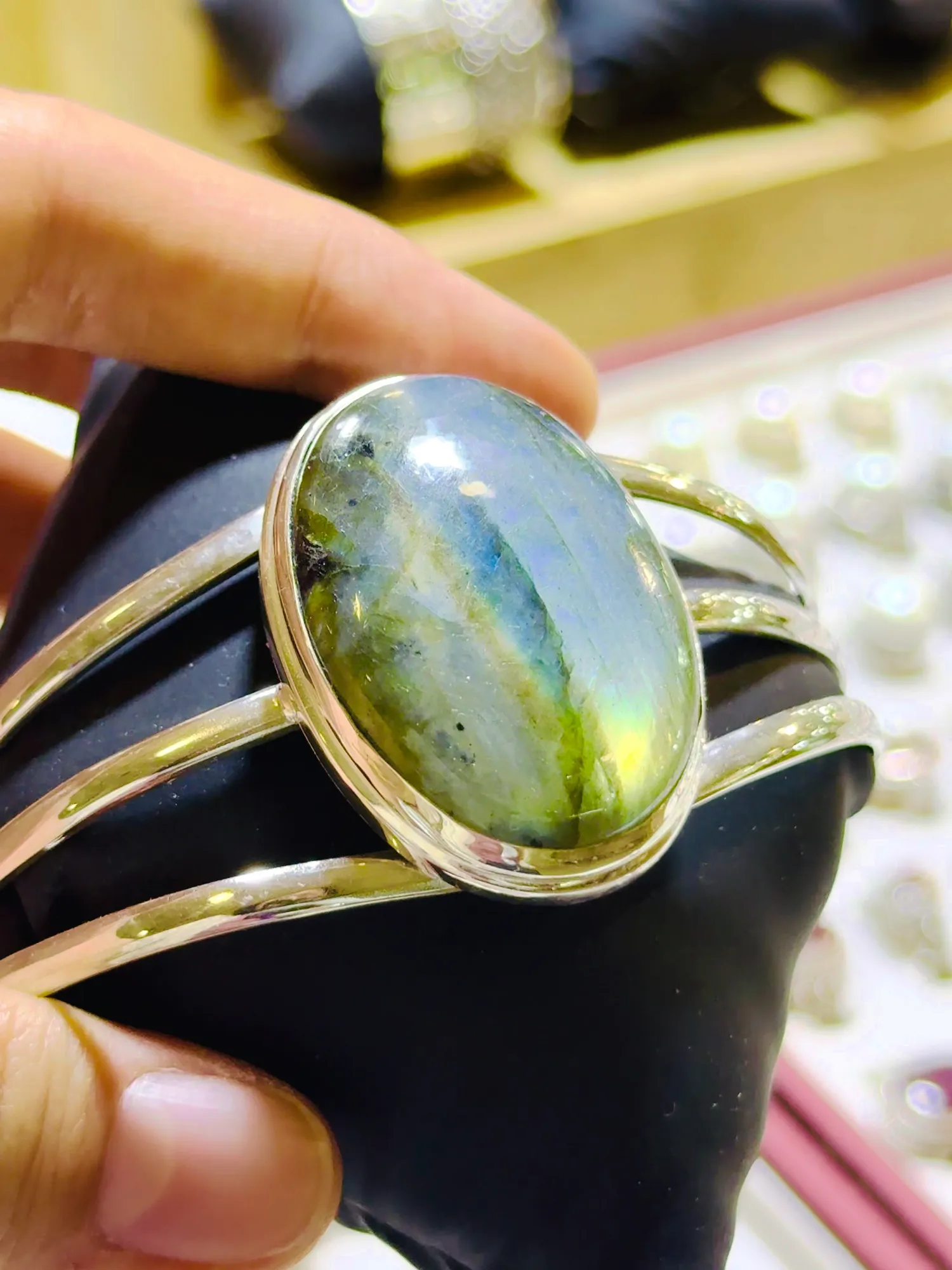 Gem Faire gem and jewelry show gallery photo