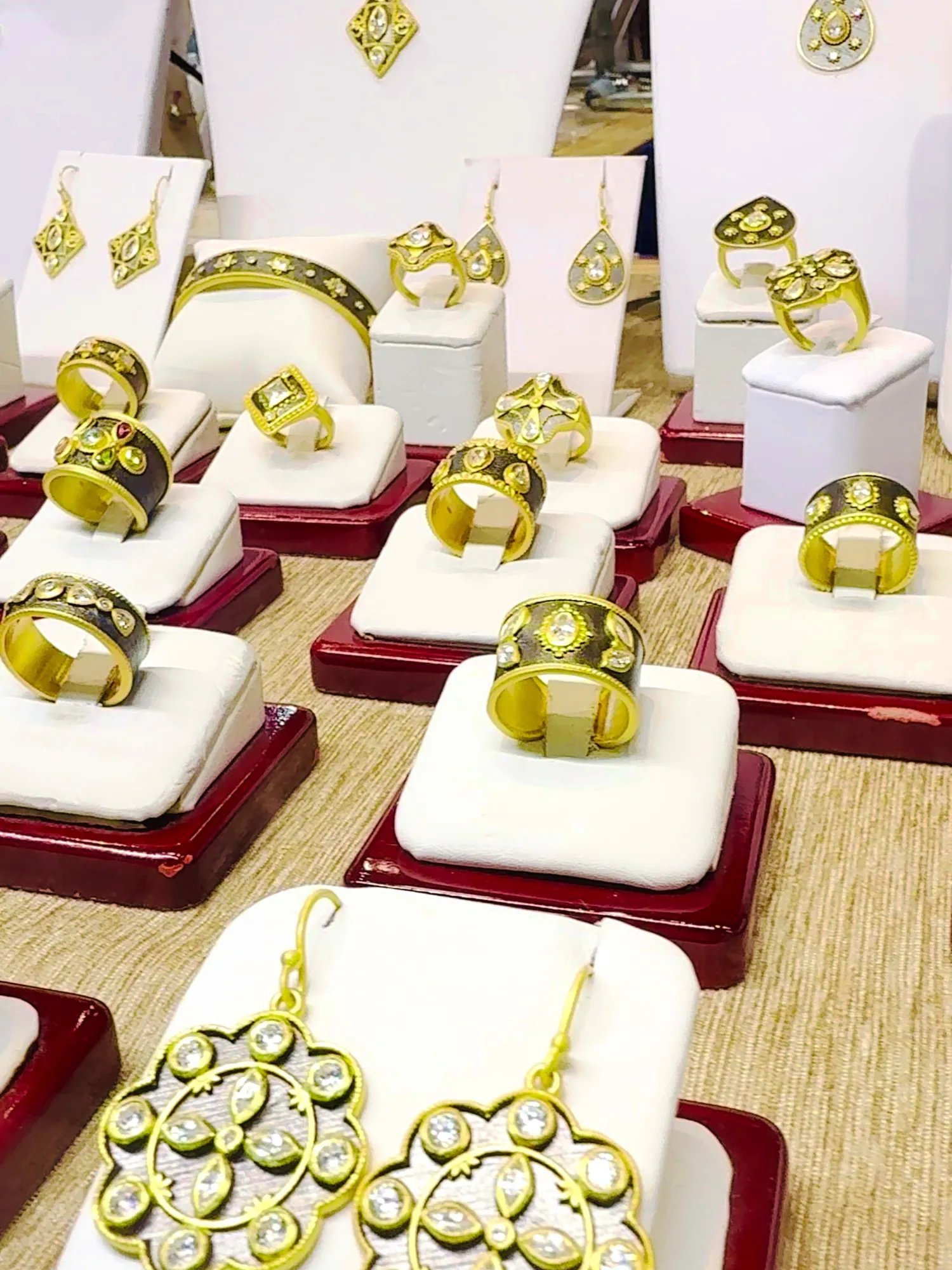 Gem Faire gem and jewelry show gallery photo