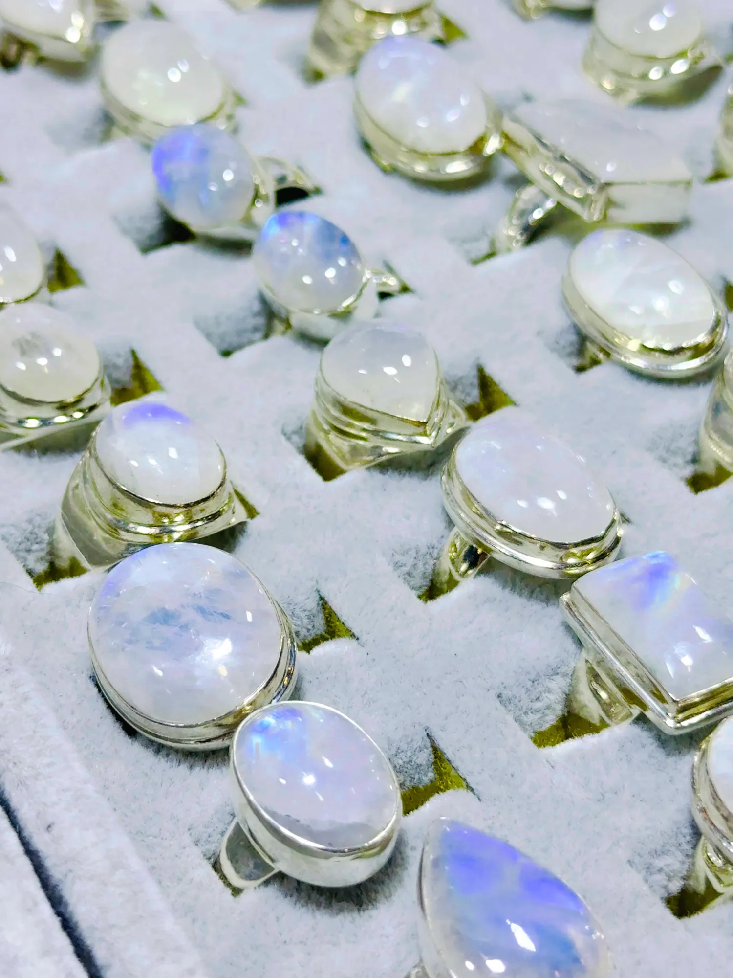 Gem Faire gem and jewelry show gallery photo