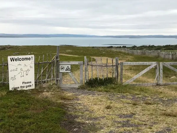  Uteområde på flere kvadratkilometer med urhistorie på Mortensnes