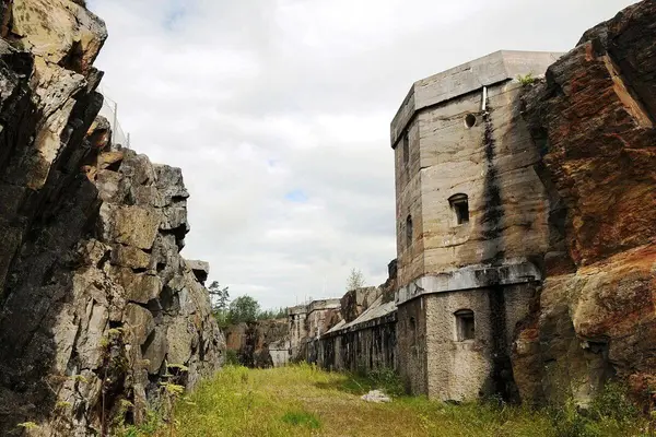  Massivt festningsanlegg på Høytorp Fort