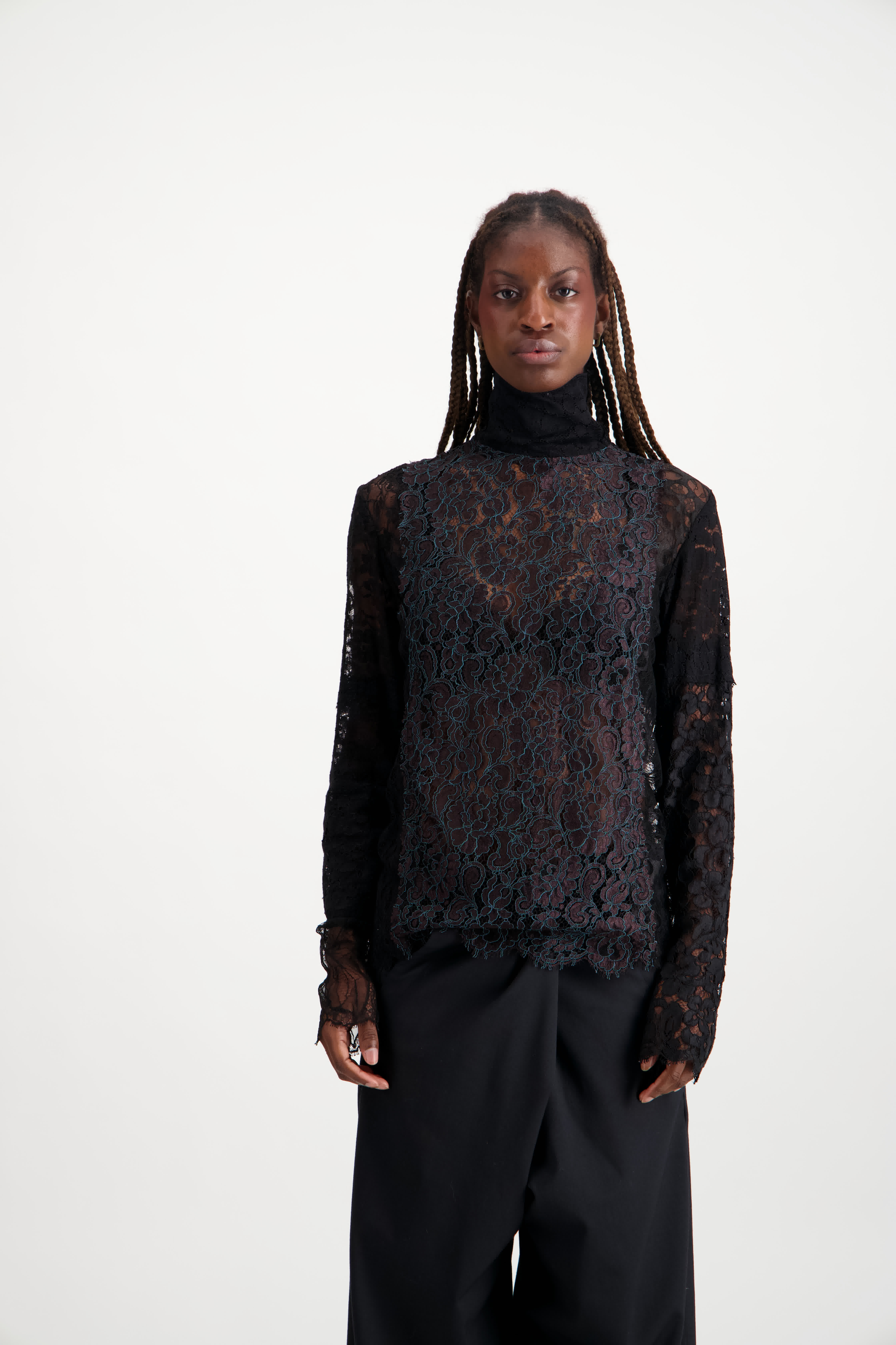 Col Roule Dentelles Noires