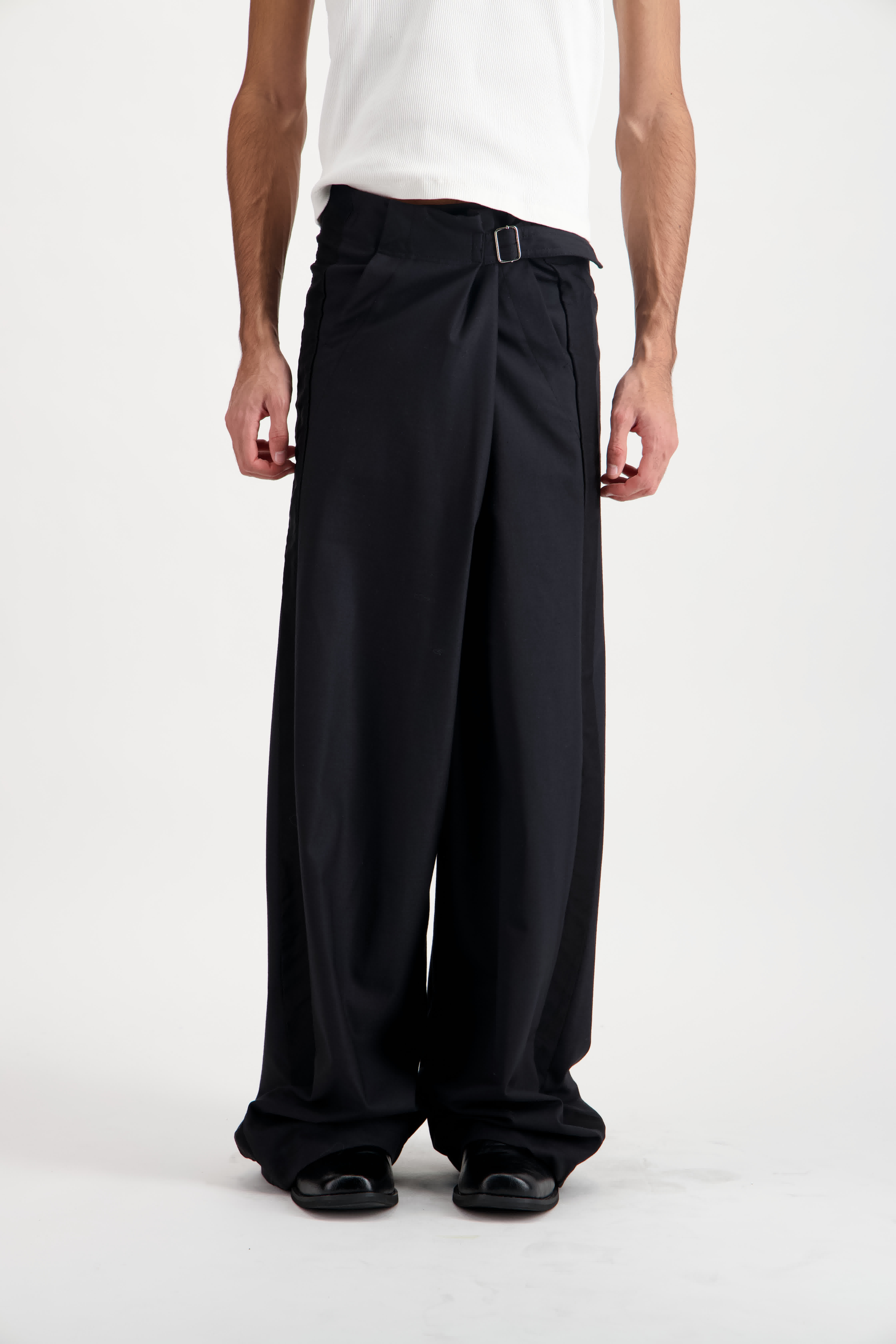 Pantalon Tailleur Noue Noir