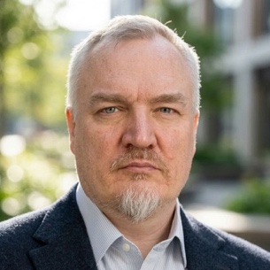 Dr Pavel Luksha