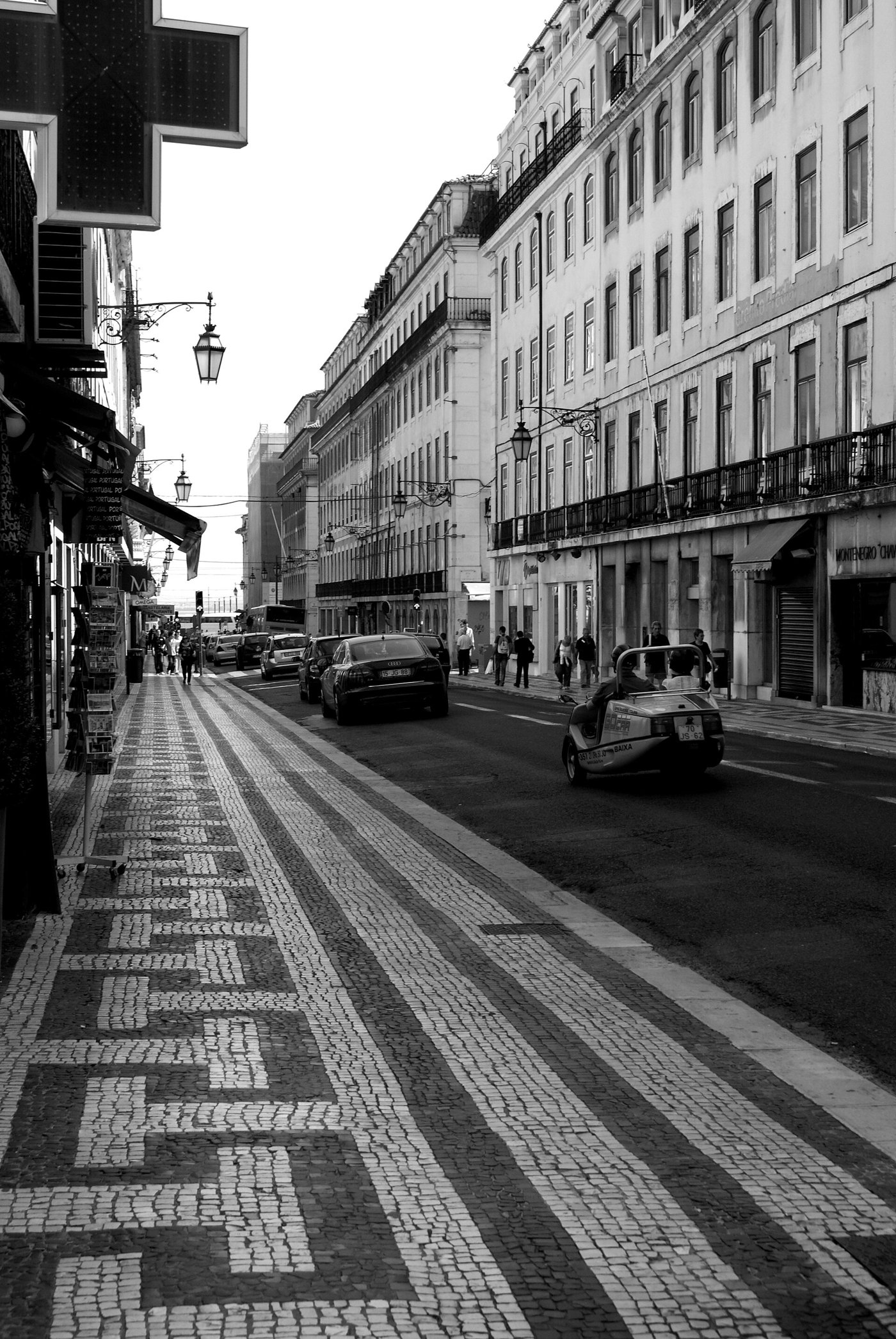 La Rua Áurea dans la Baixa de Lisbonne, photographie réelle du lieu