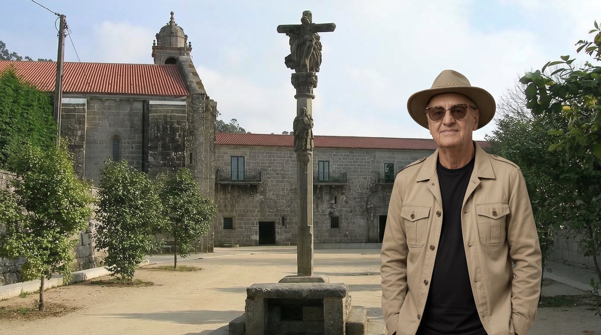Lucas Lunes devant le monastère de Santa María de Armenteira, Galice, Espagne