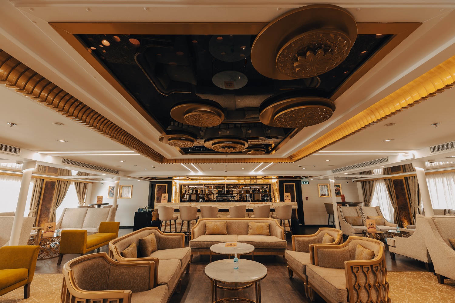 H.S. Nebu Nile River cruise ship restaurant