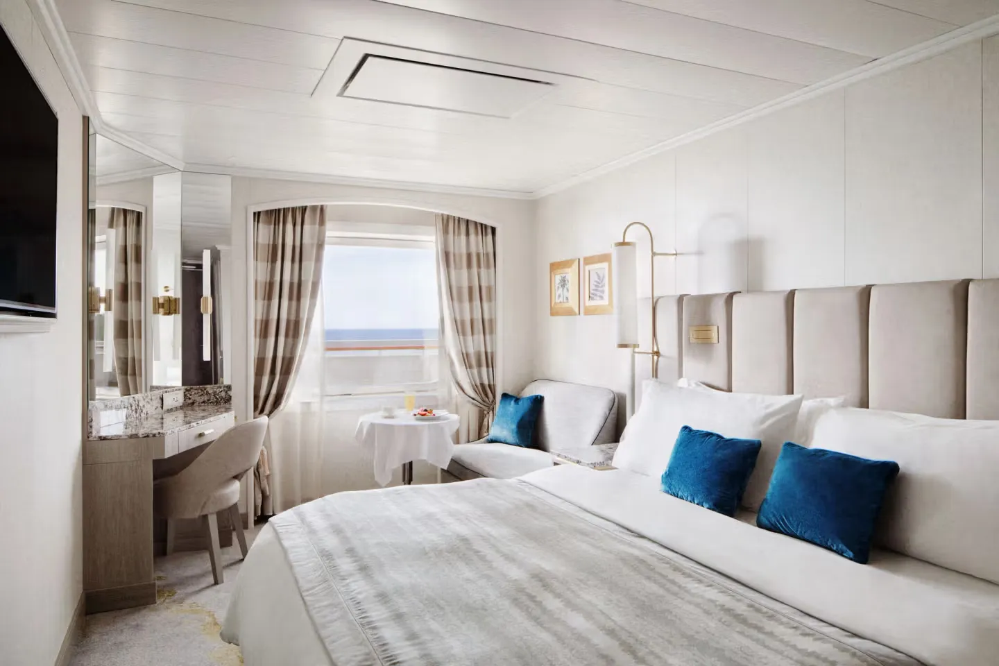 Crystal Serenity: Double Guest Room with Ocean View