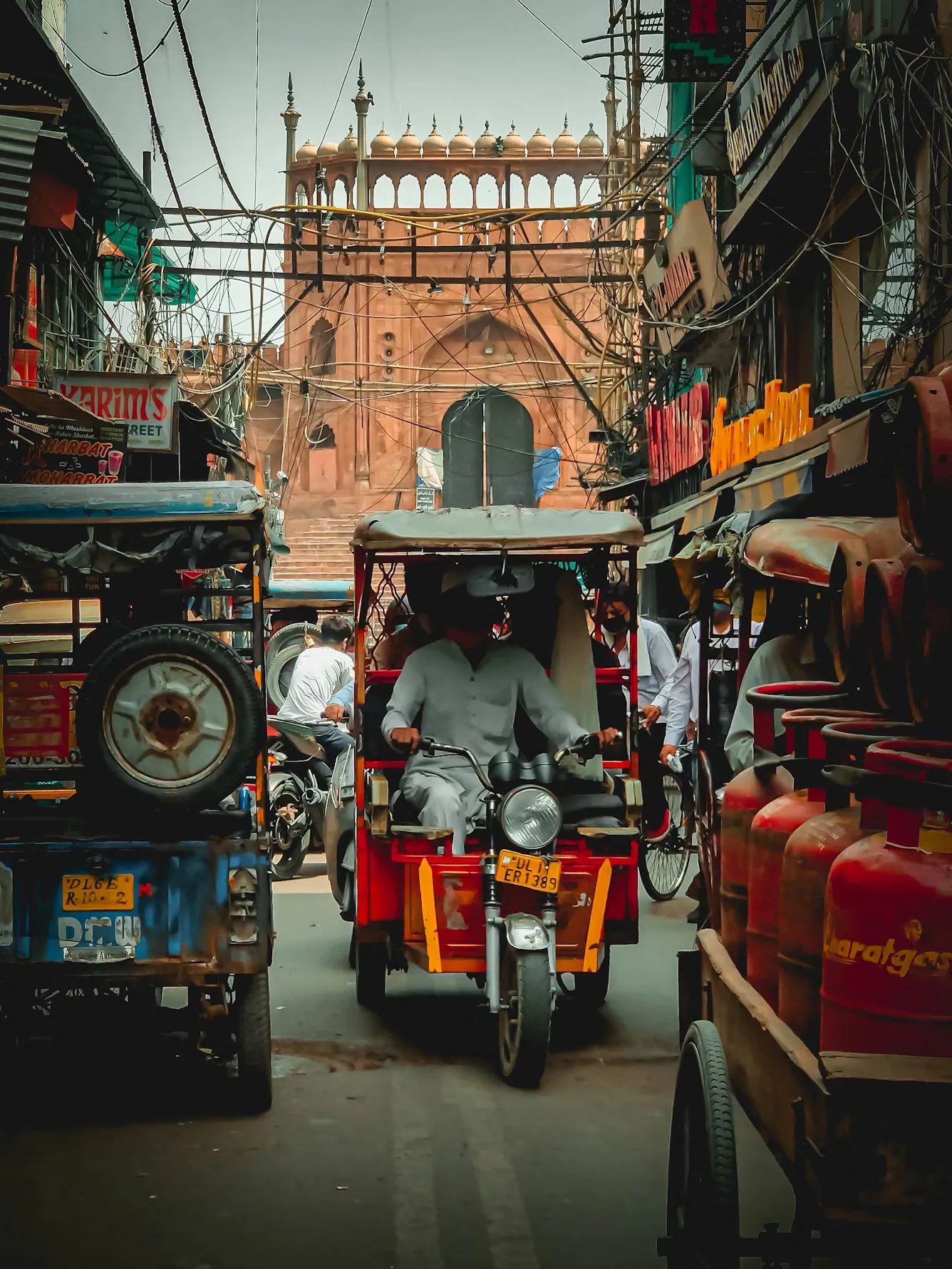 A trike on the streets of Chandni Chowk