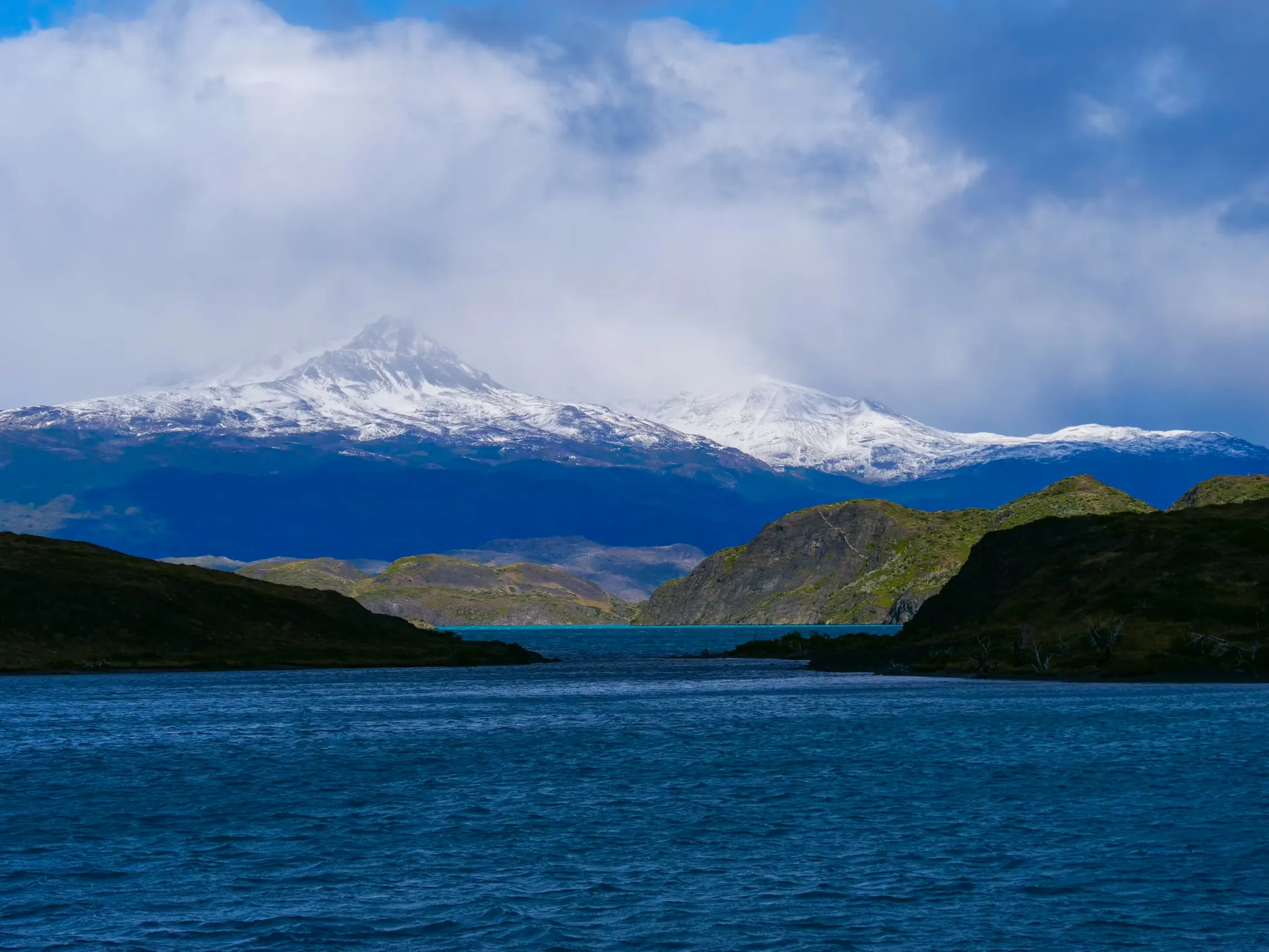 Lake Peohe, Chile