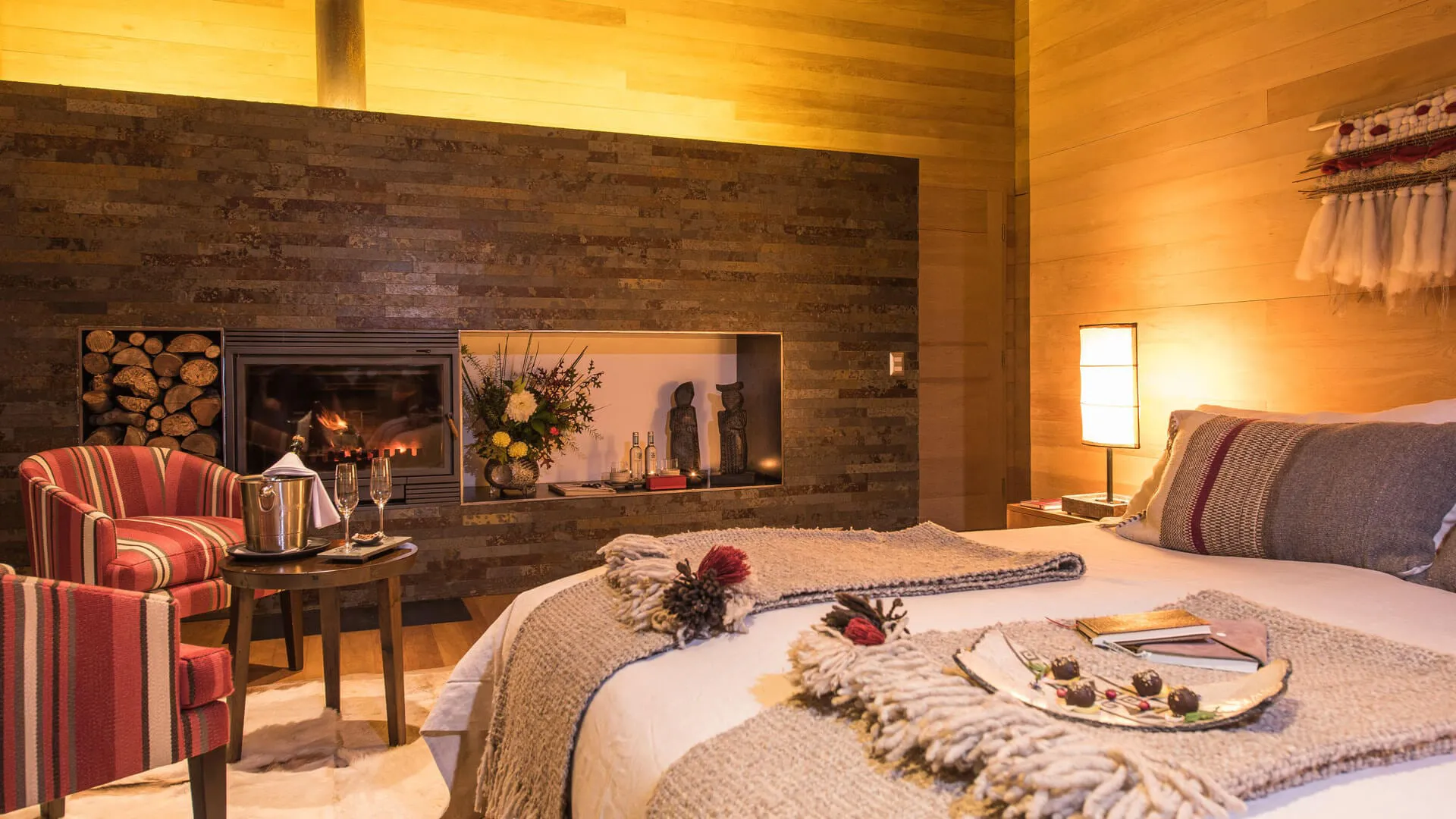 &Beyond Vira Vira suite interior