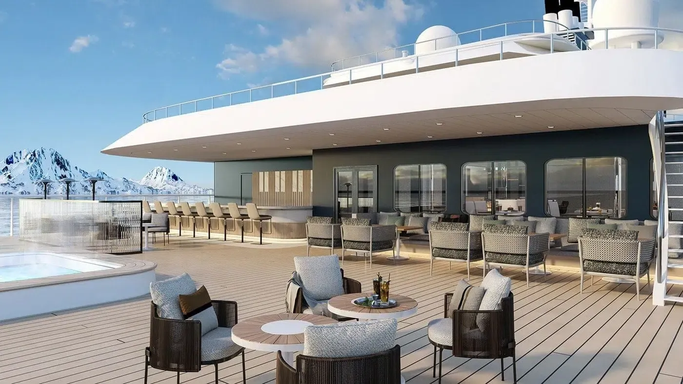 Pool deck on Swan Hellenic's HS Minerva cruise ship