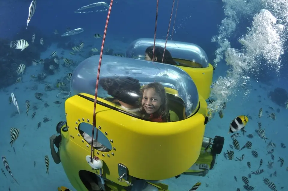 Aqua scotter underwater in Bora Bora