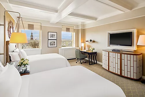 Fairmont Le Château Frontenac: Deluxe River View Two Double