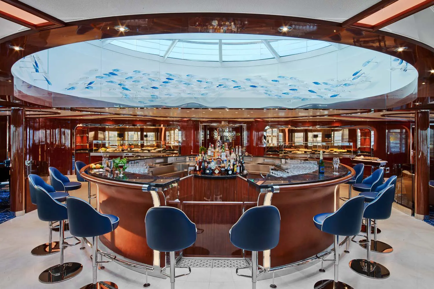 Bar on the Seabourn Ovation cruise ship