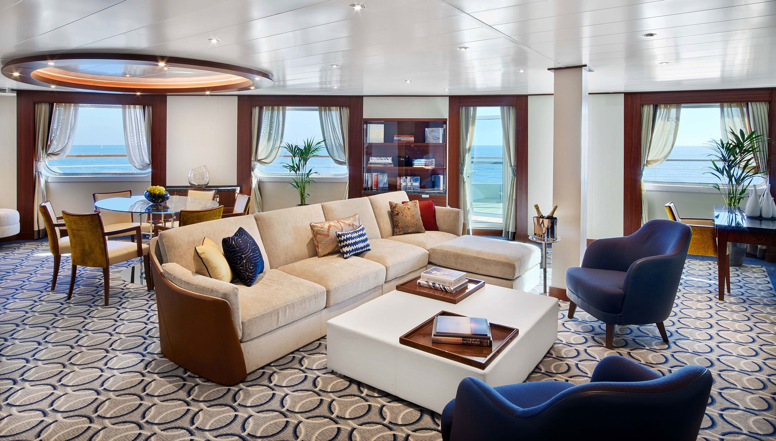 Seabourn Encore: Owner's Suite