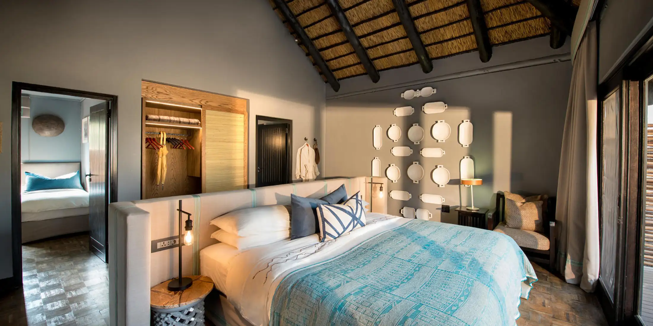 &Beyond Phinda Mountain Lodge room