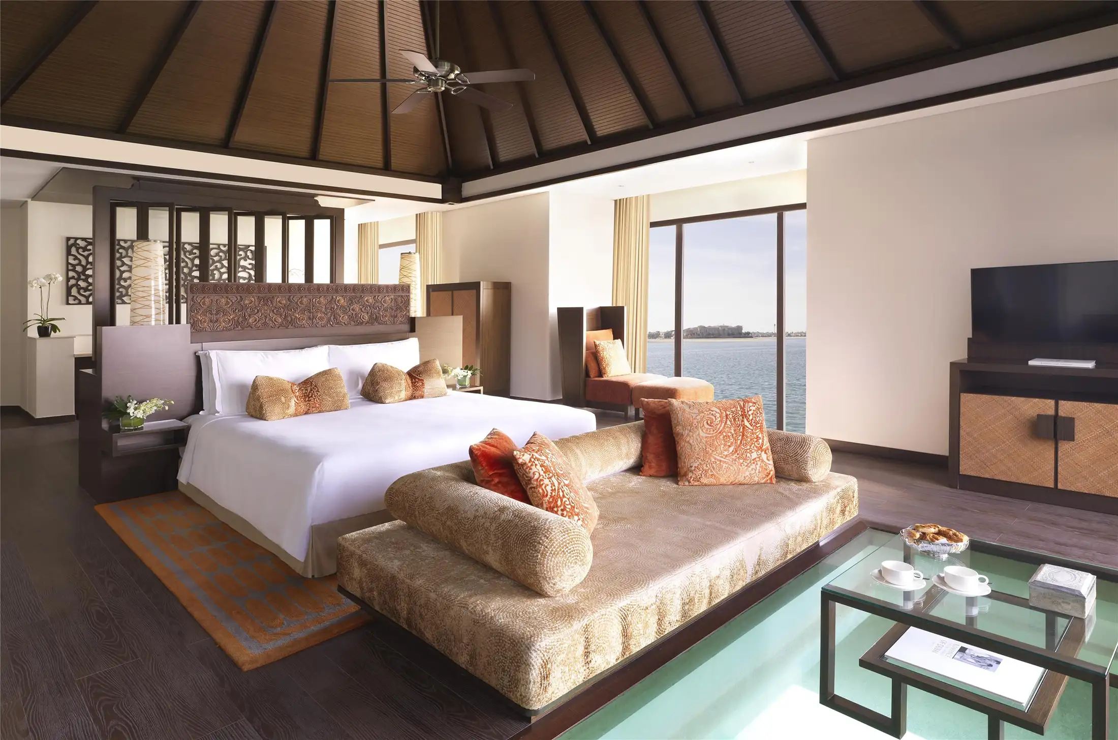 Room interior at Anantara The Palm Dubai