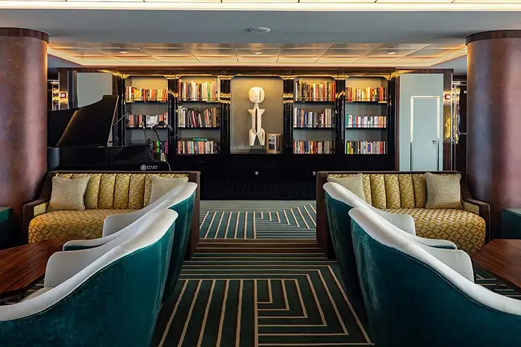 World Navigator: Atlas Lounge