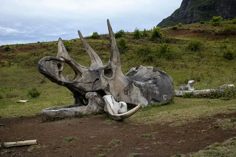 Kualoa Ranch Jurassic Park mountains