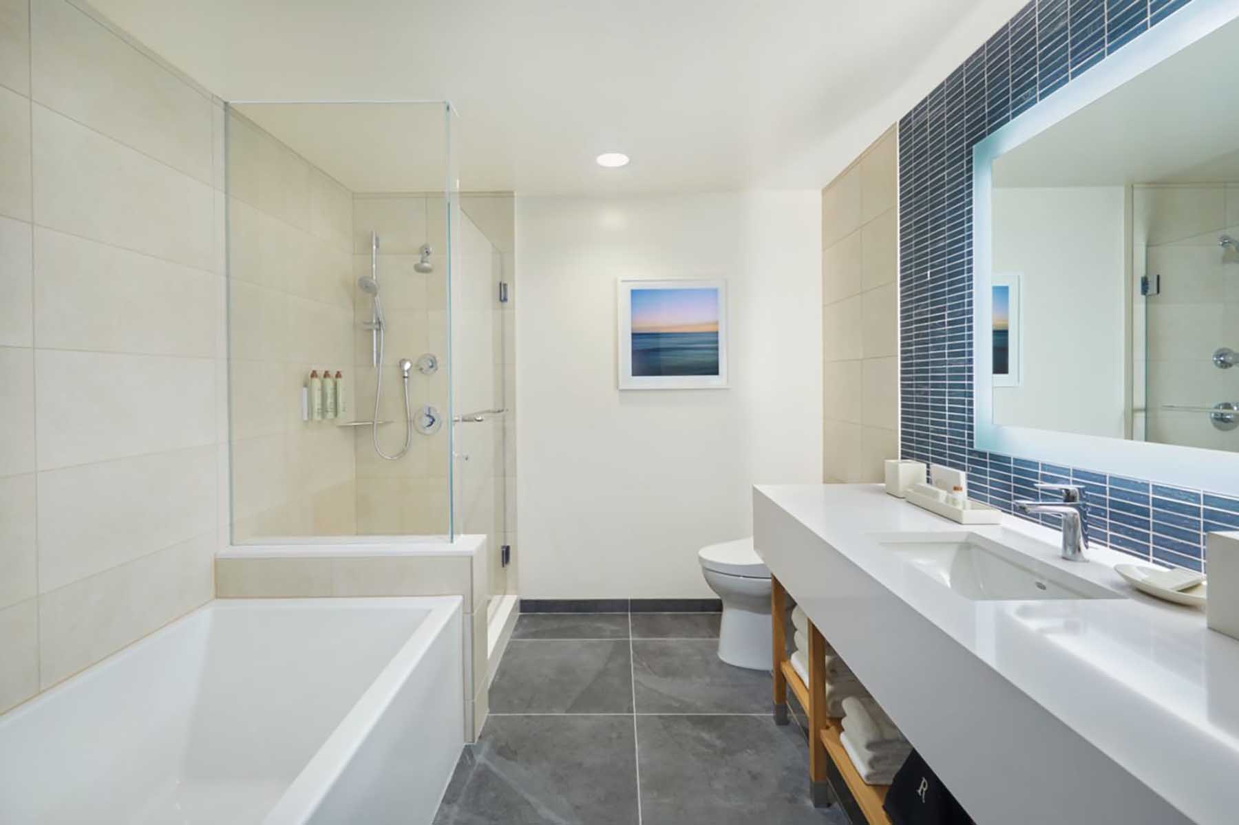 Room bathroom in the Renaissance Honolulu Resort + Spa