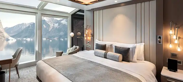 Silver Endeavour Master Suite interior