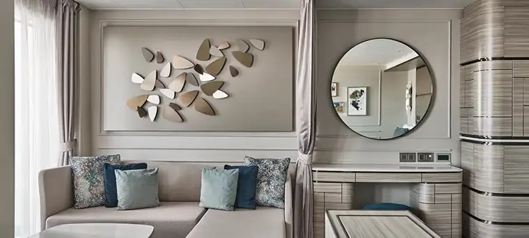 Silver Endeavour Silver Suite interior