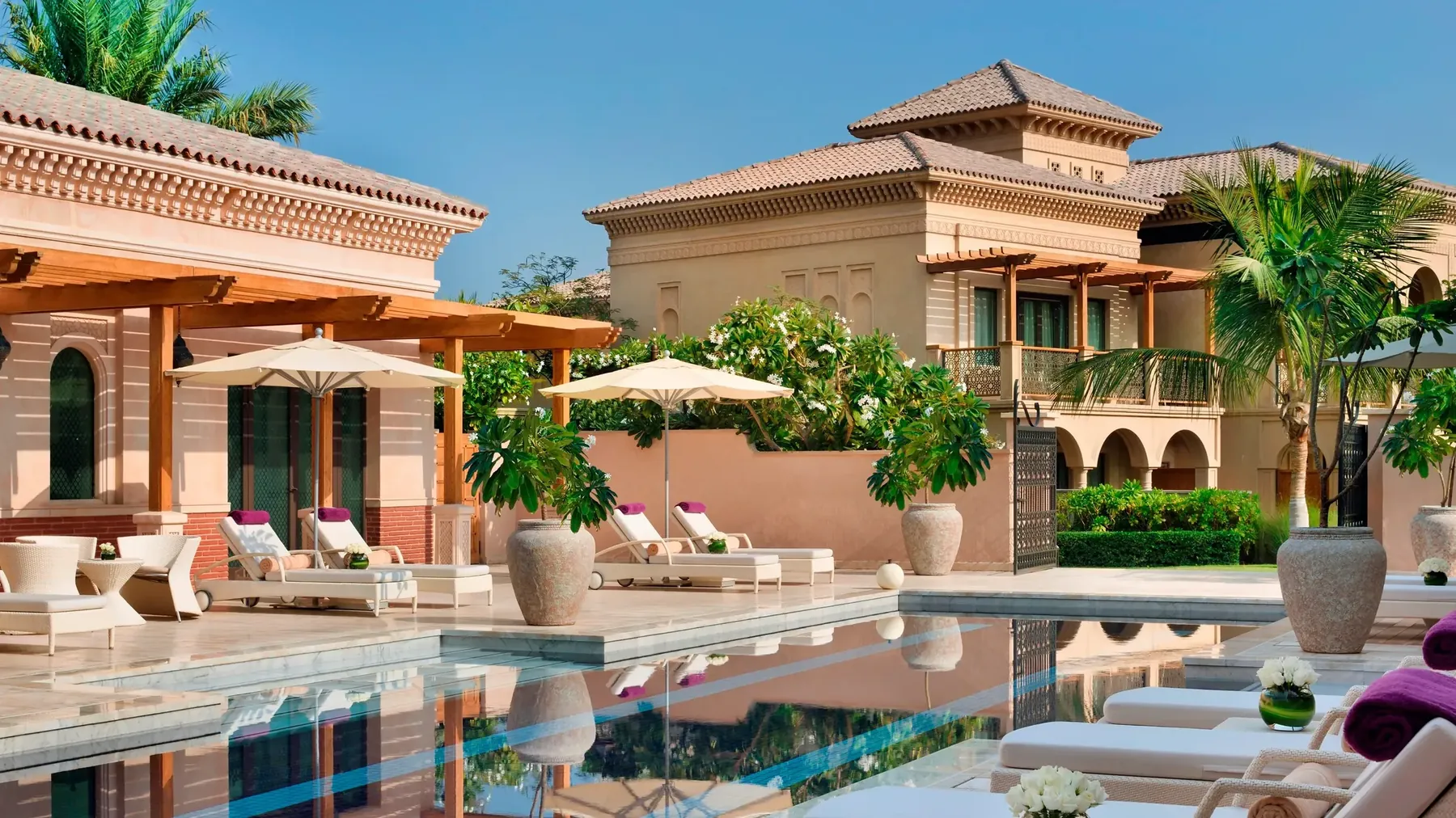 One&Only pool patio