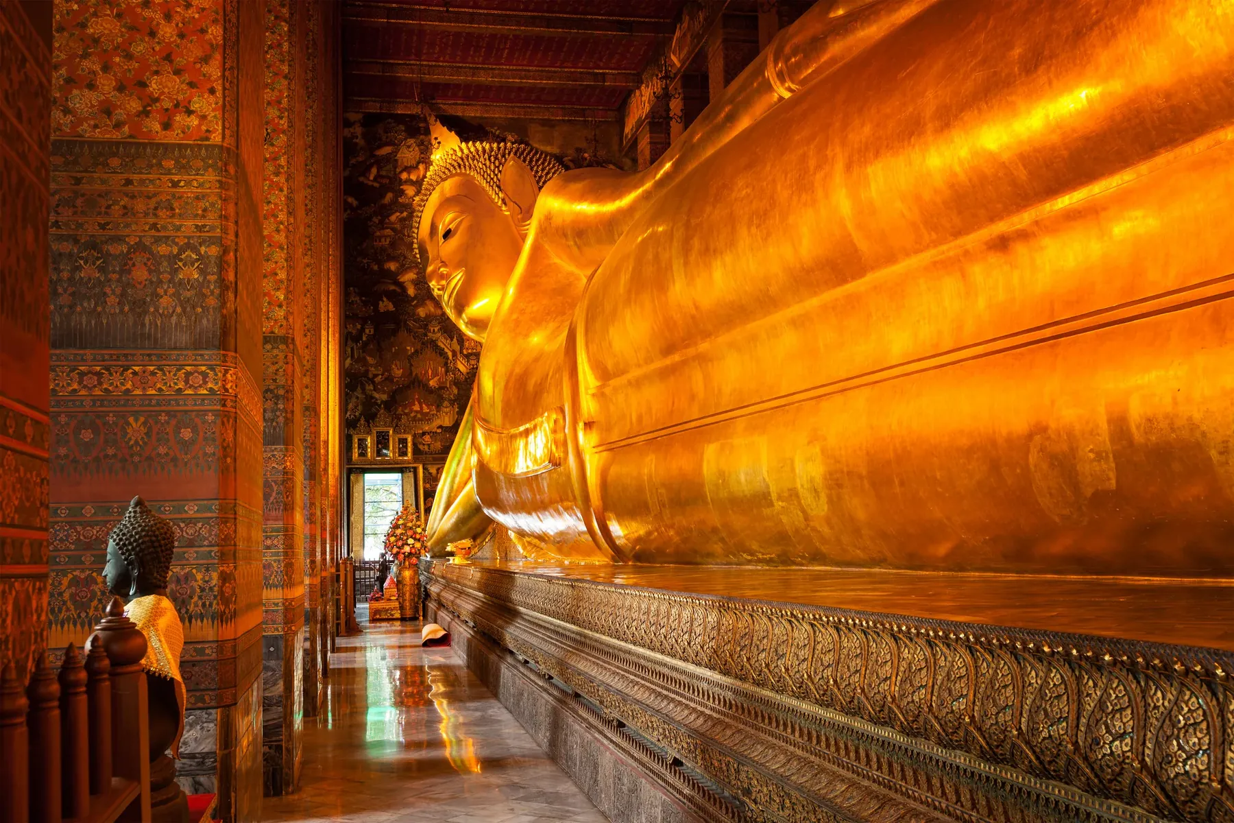 Leaning Buddha in Bangkok