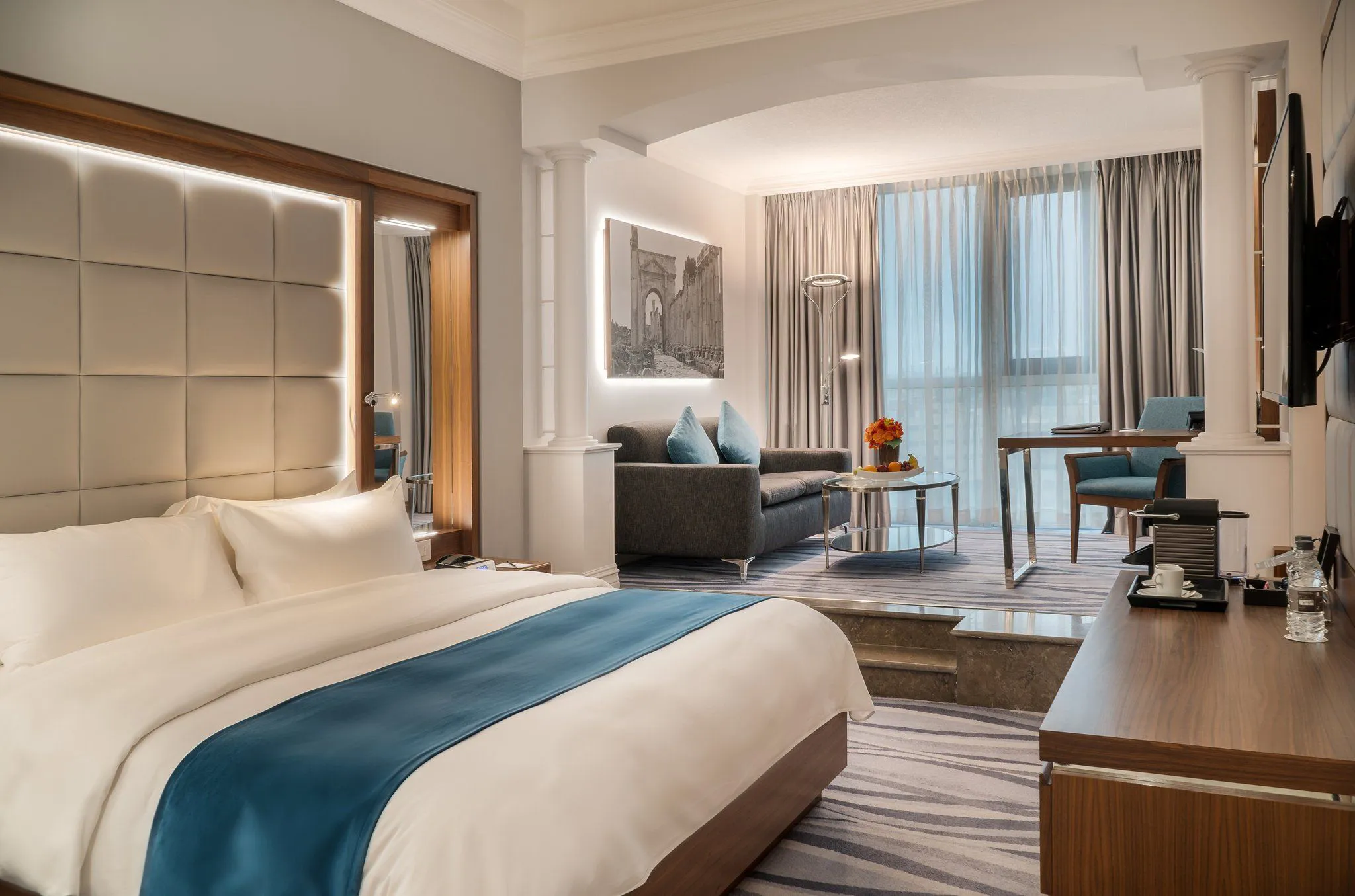 Room interior of Amman Landmark Hotel in Jordan